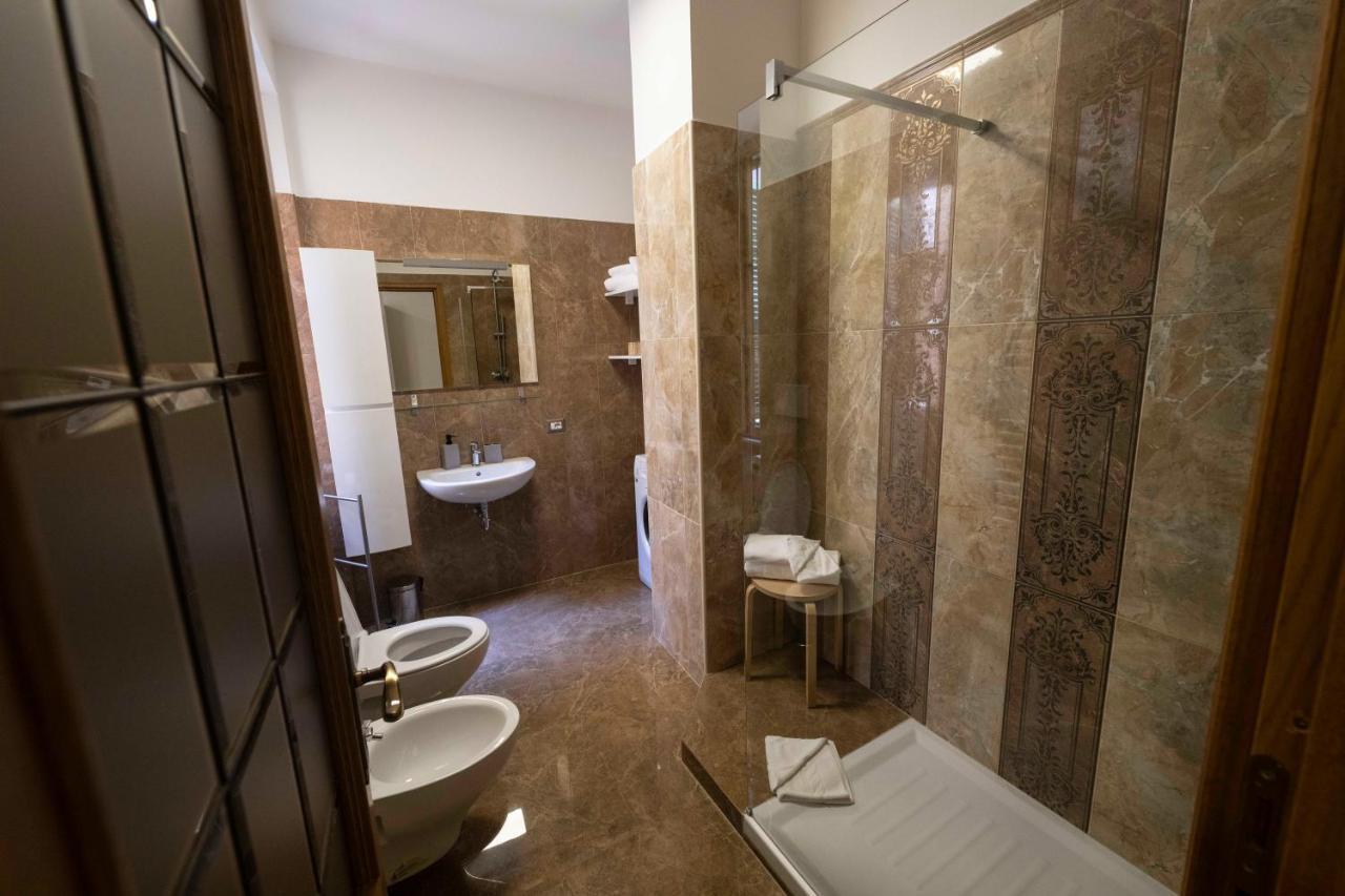 روما Merulana 209 Apartment - Colle Oppio المظهر الخارجي الصورة